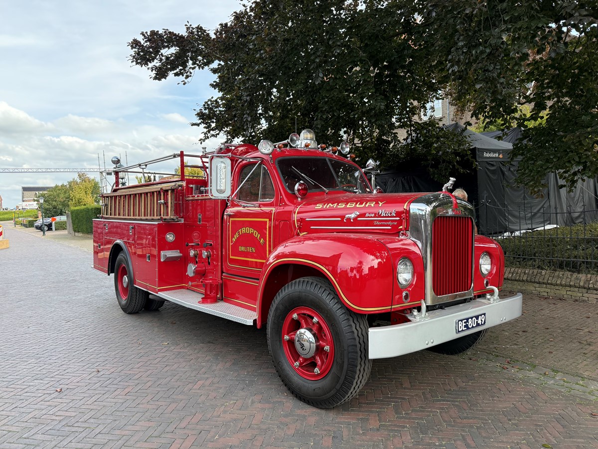 Dorpsgeheimen 100 jaar