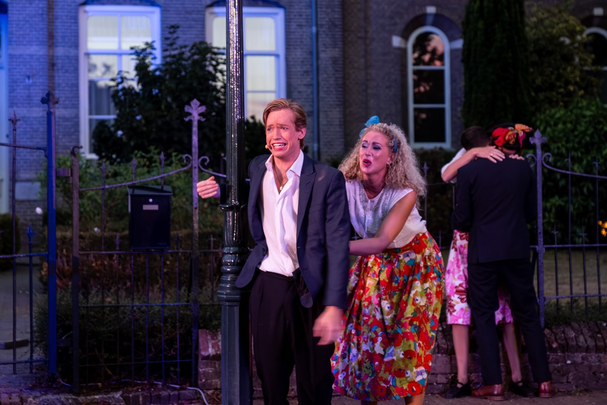 Dorpsgeheimen 100 jaar EMM