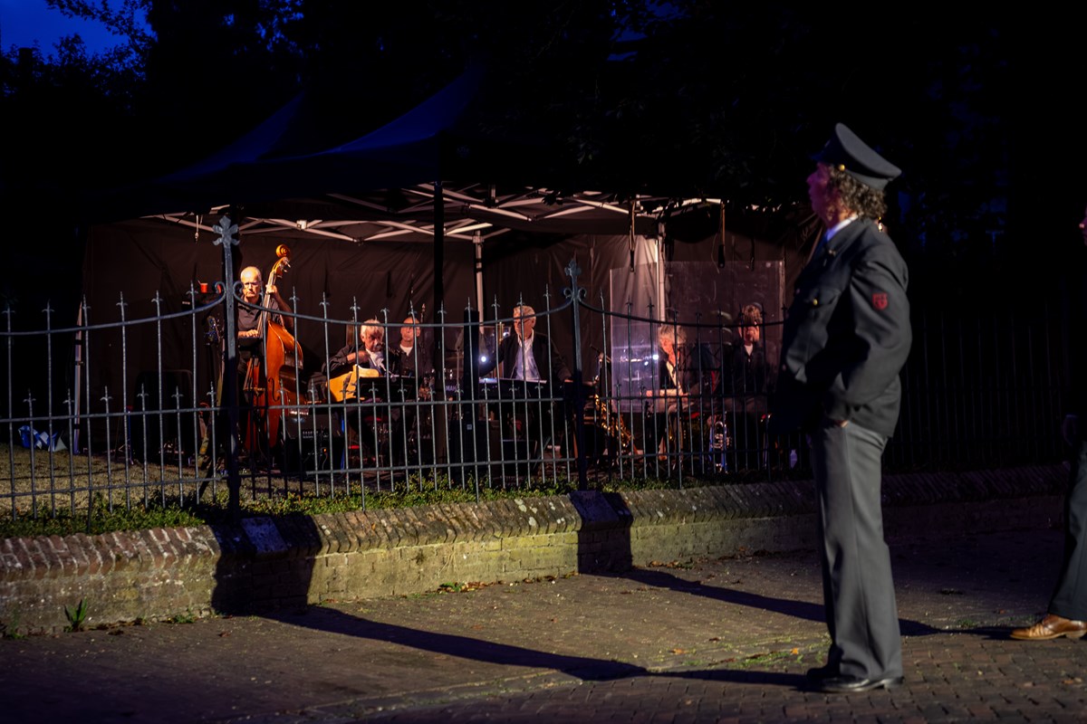 Dorpsgeheimen 100 jaar EMM