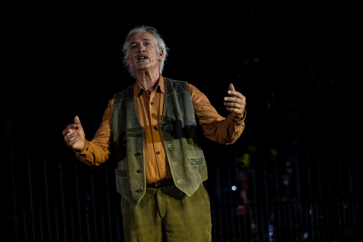 Dorpsgeheimen 100 jaar EMM